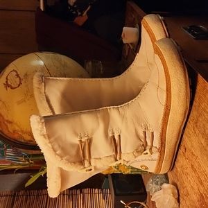 Merrell Boots, Kimodo Tibet High Oyster Size 9